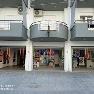 Artistic Rent & Apartahotel